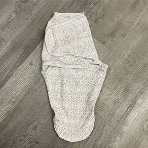 Aden + Anais Gender Neutral 0-3 months Swaddle